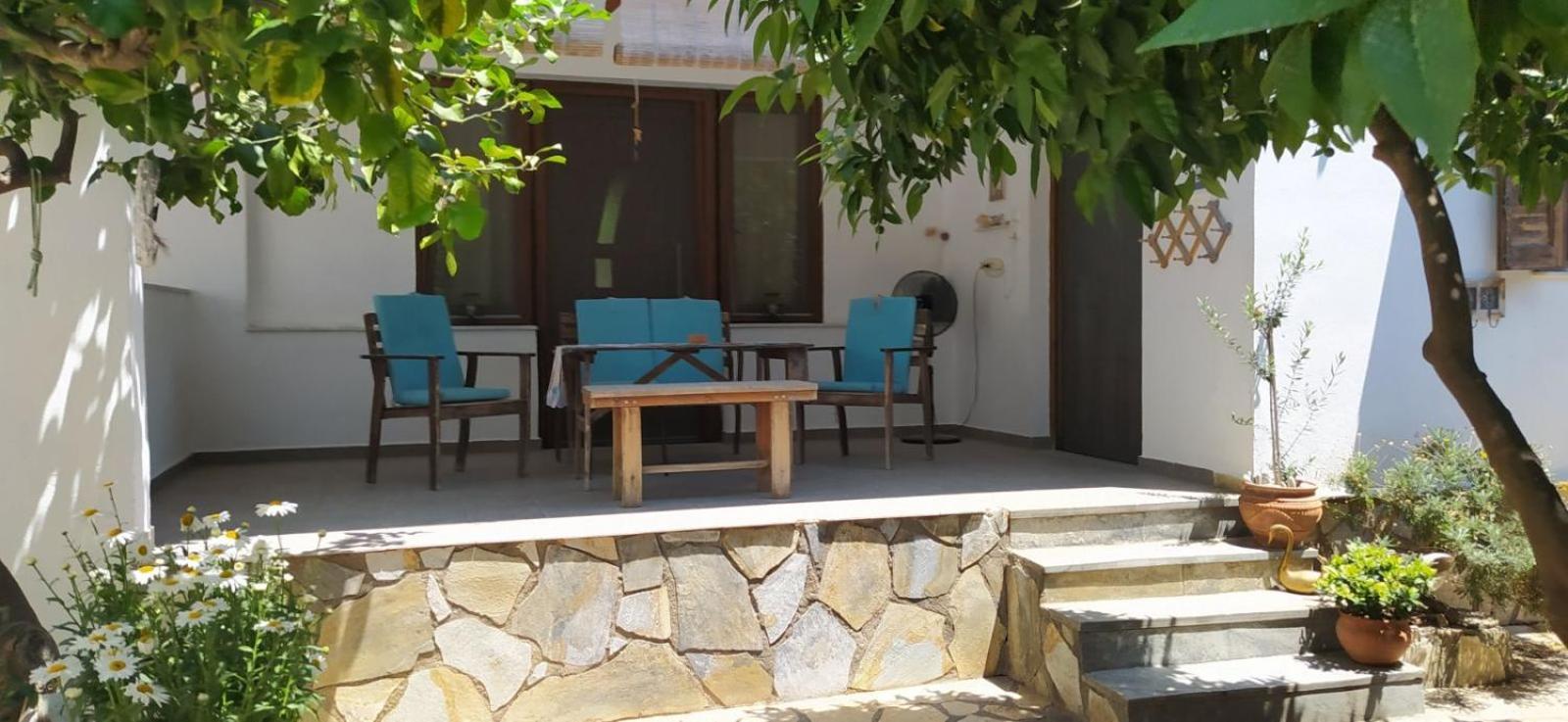Sunny Days House